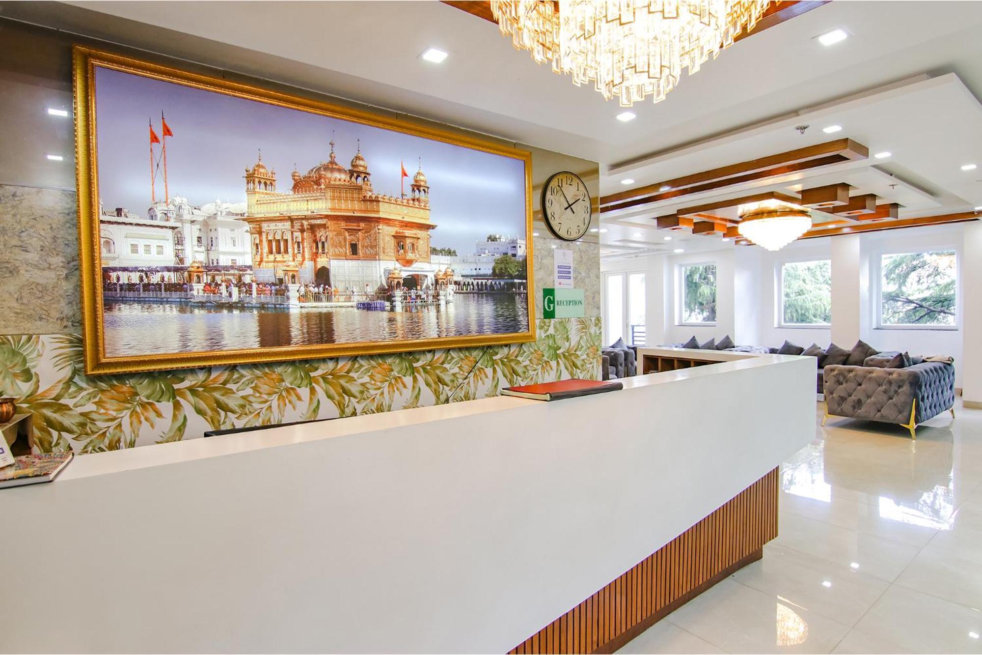 Rr Hotel & Resort Dharamshala Exterior photo