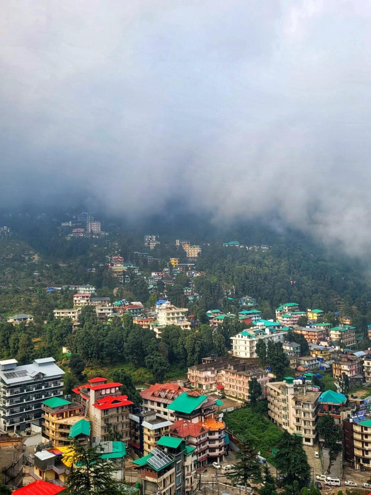 Rr Hotel & Resort Dharamshala Exterior photo